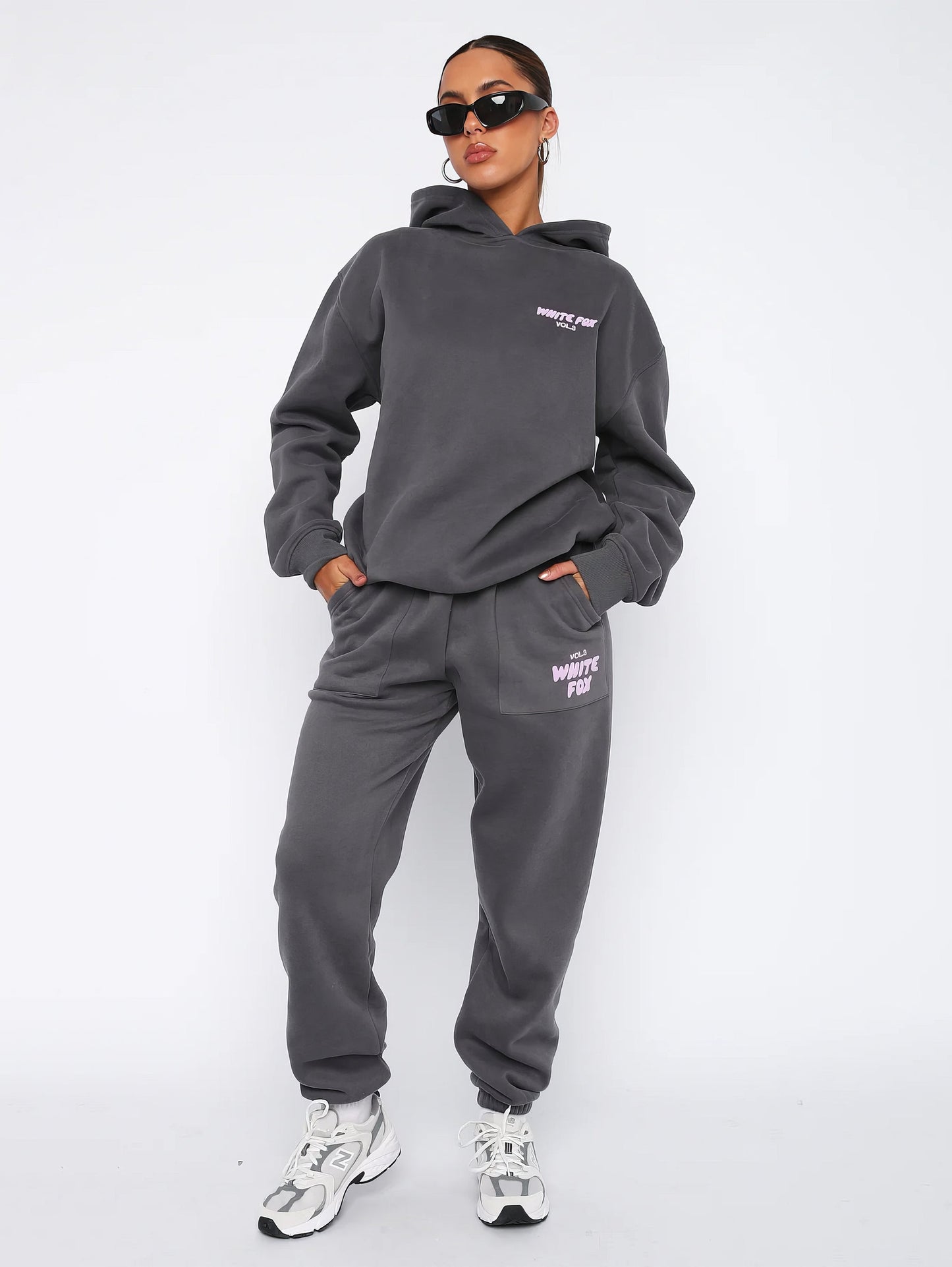 Ensemble Lounge de Luxe – Édition White Fox Élégante et Confortable