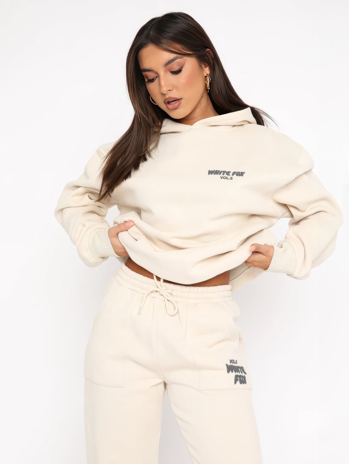 Ensemble Lounge de Luxe – Édition White Fox Élégante et Confortable